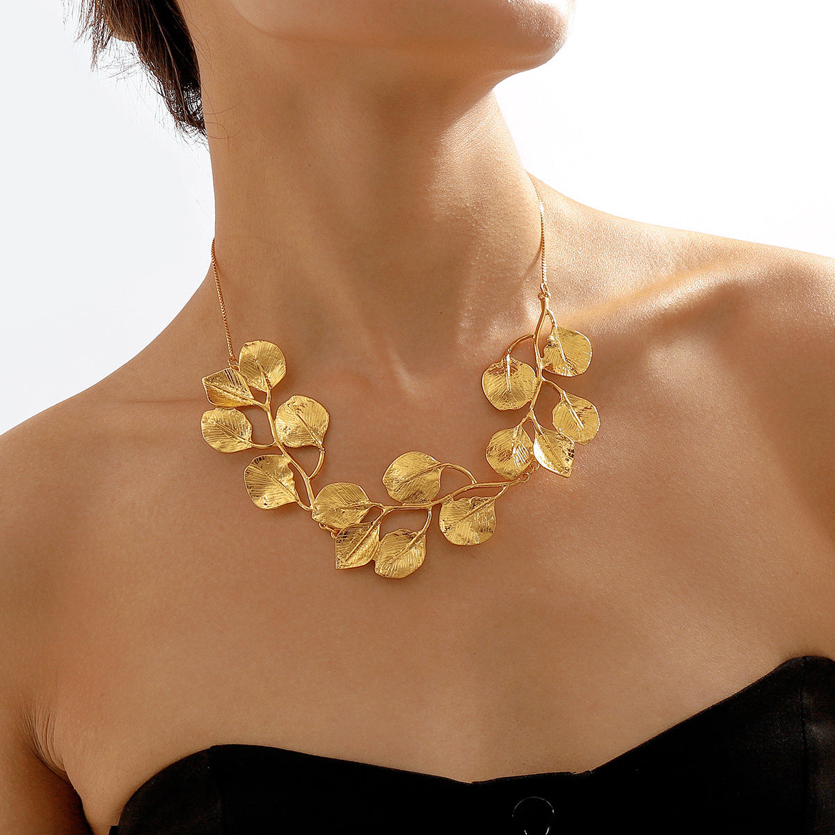 Luxury Metal Leaf Earrings Choker