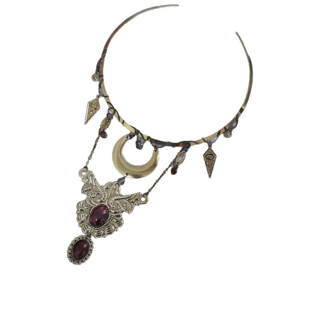 Elegant Women Crescent Bronze Choker