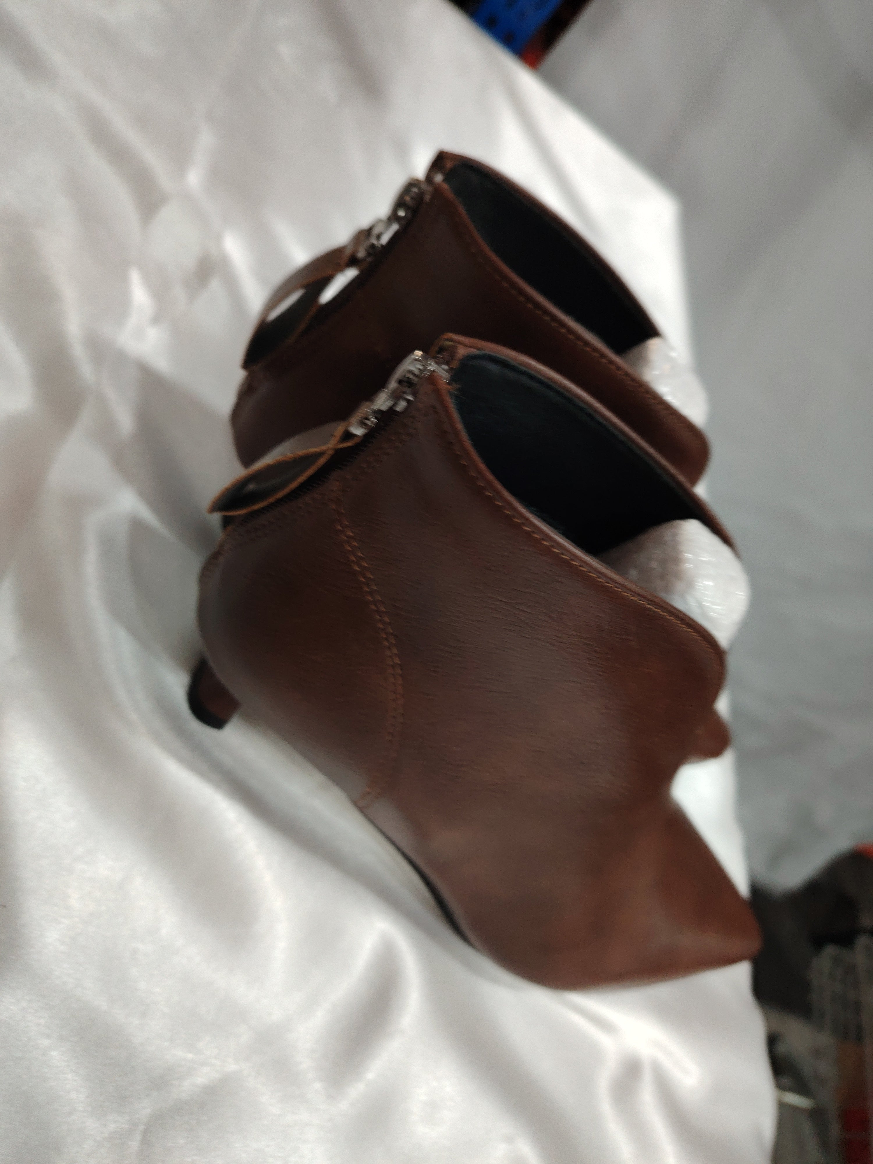 Pointed Toe Kitten Heel Short Boots
