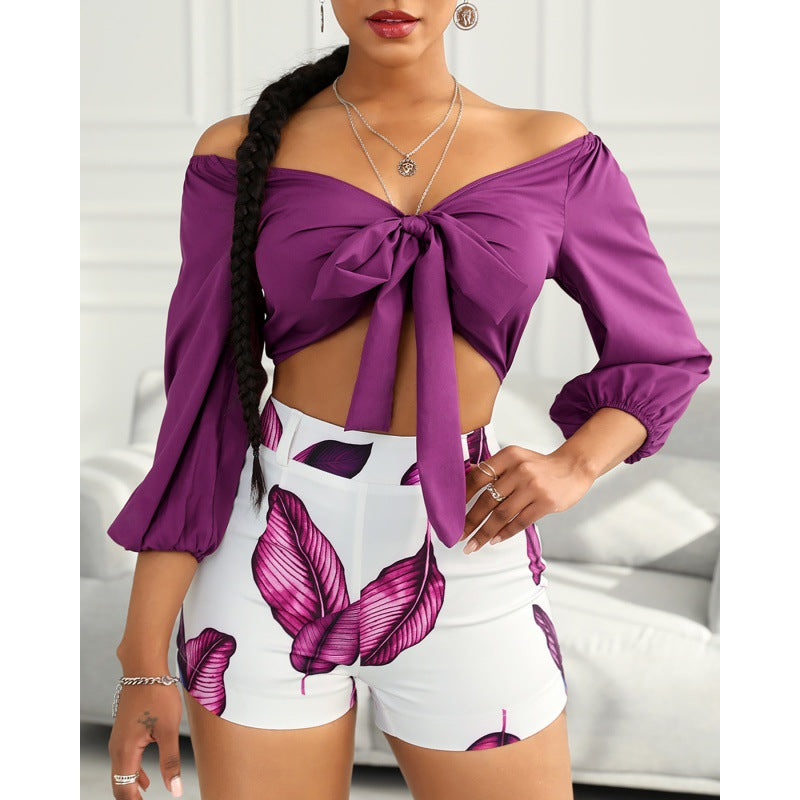 Off Shoulder Crop Top & Leaves Print Shorts