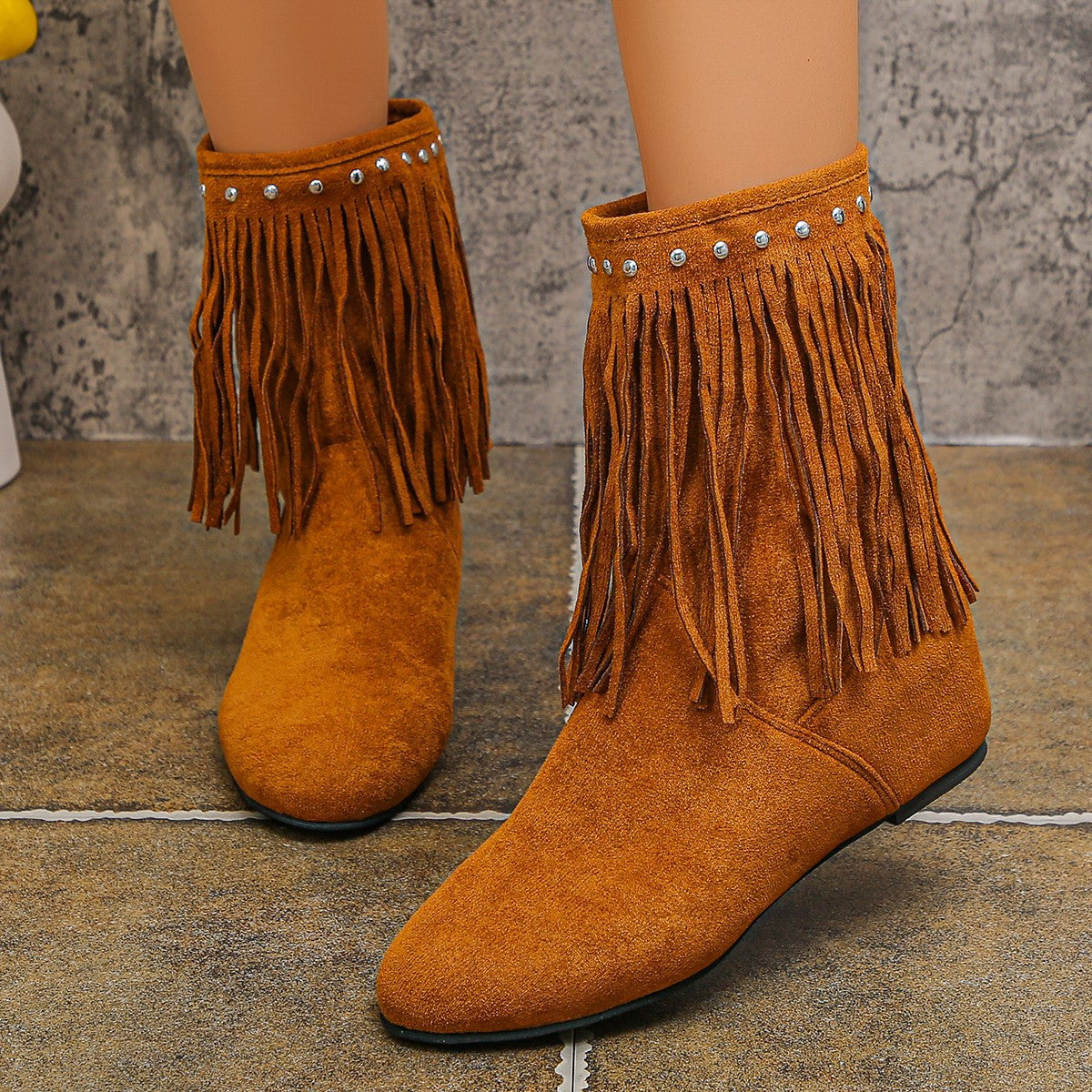 Plus Size Studded Suede Tassel Boots