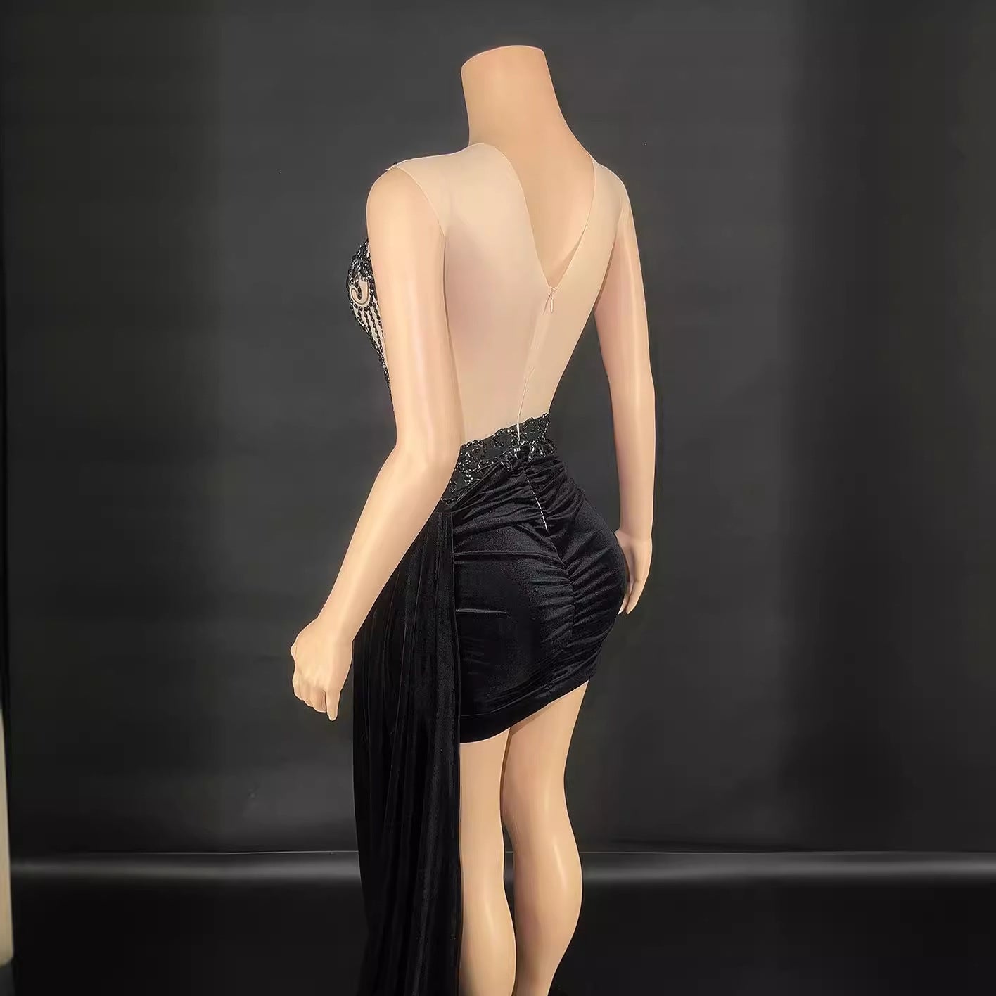 Elegant Side Trailing Skirt Dress