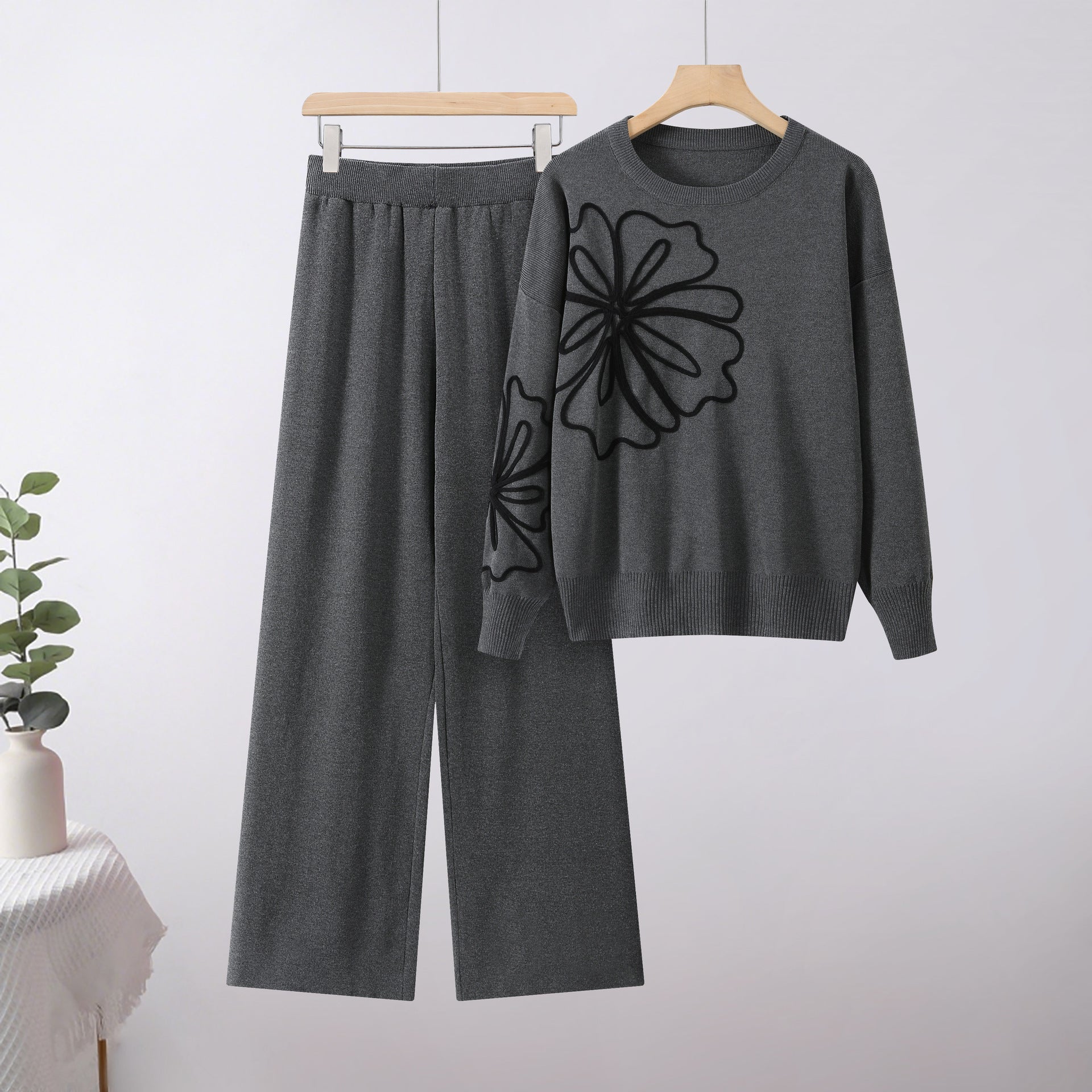 Loose Wide-Leg Women's Two-Piece