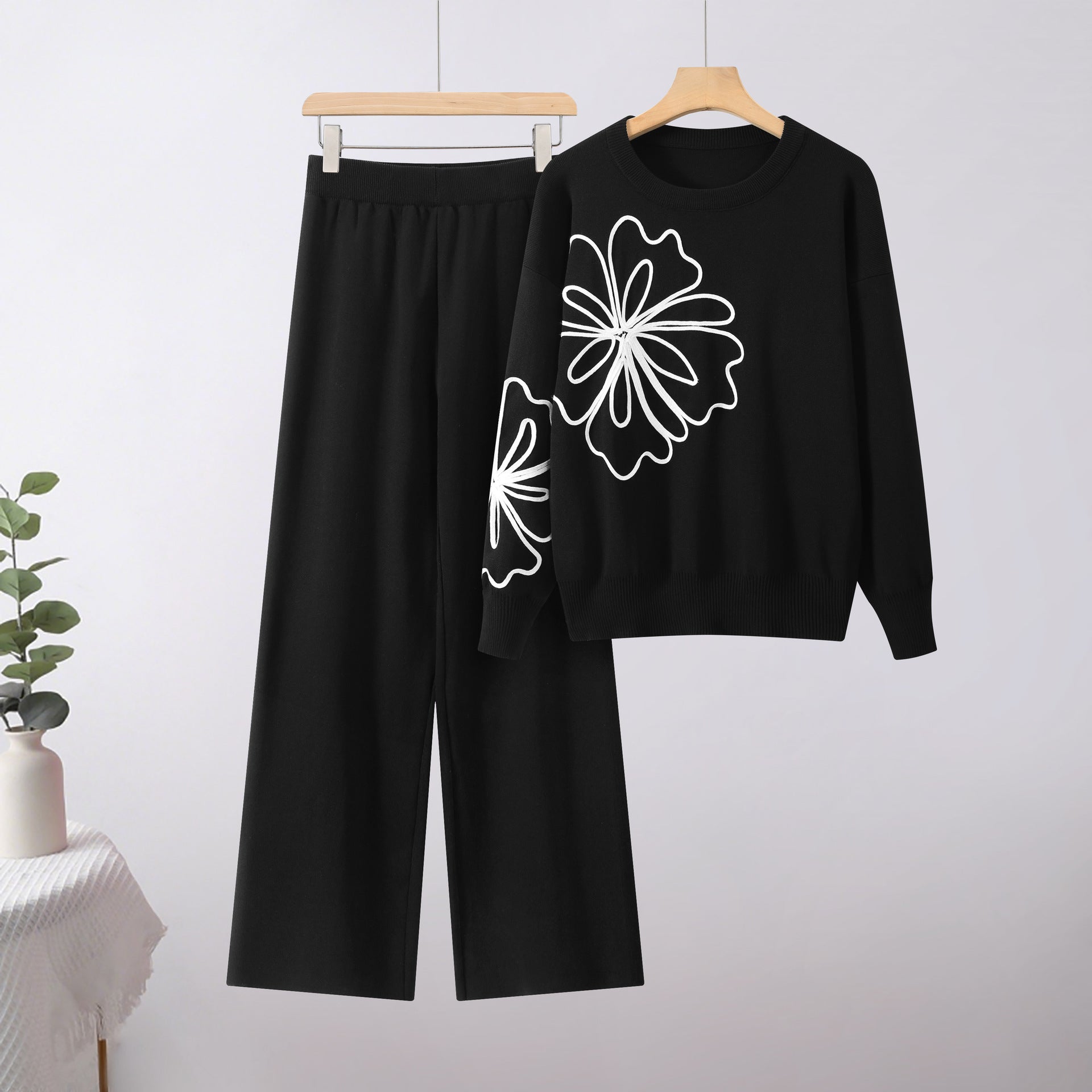 Loose Wide-Leg Women's Two-Piece