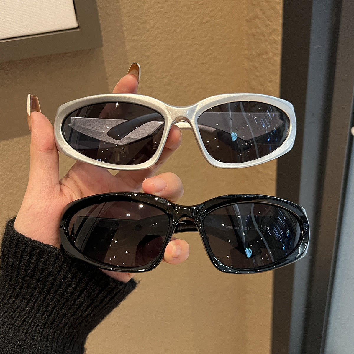 Fashion Future Technology  Retro Sunglasses