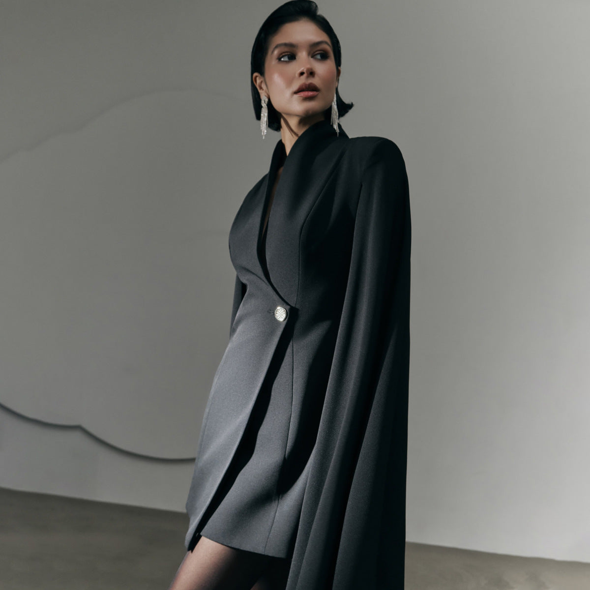 Cloak Single Buckle Dress